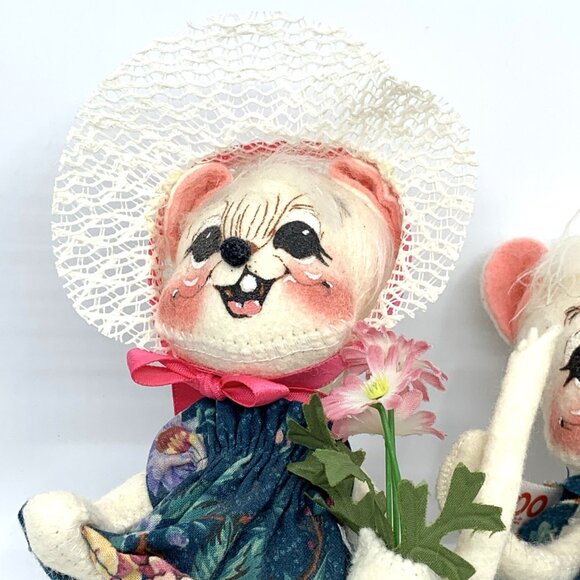 2 Annalee Mobilitee Poseable Easter Girl Boy Mouse Dolls Sunday Best 6.5" Vtg - Picture 2 of 10